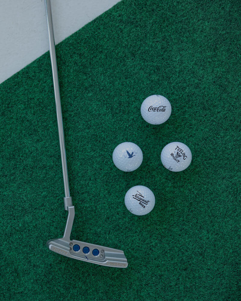 Look great on the course and in the office with custom golf bags, golf balls & more.