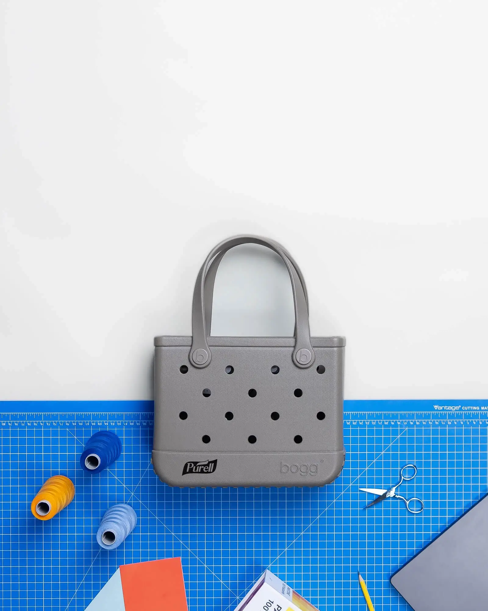 Custom Solgaard. Custom Bags. Logo Bags. Customized Bags. Custom Powerbanks. Custom Speakers.