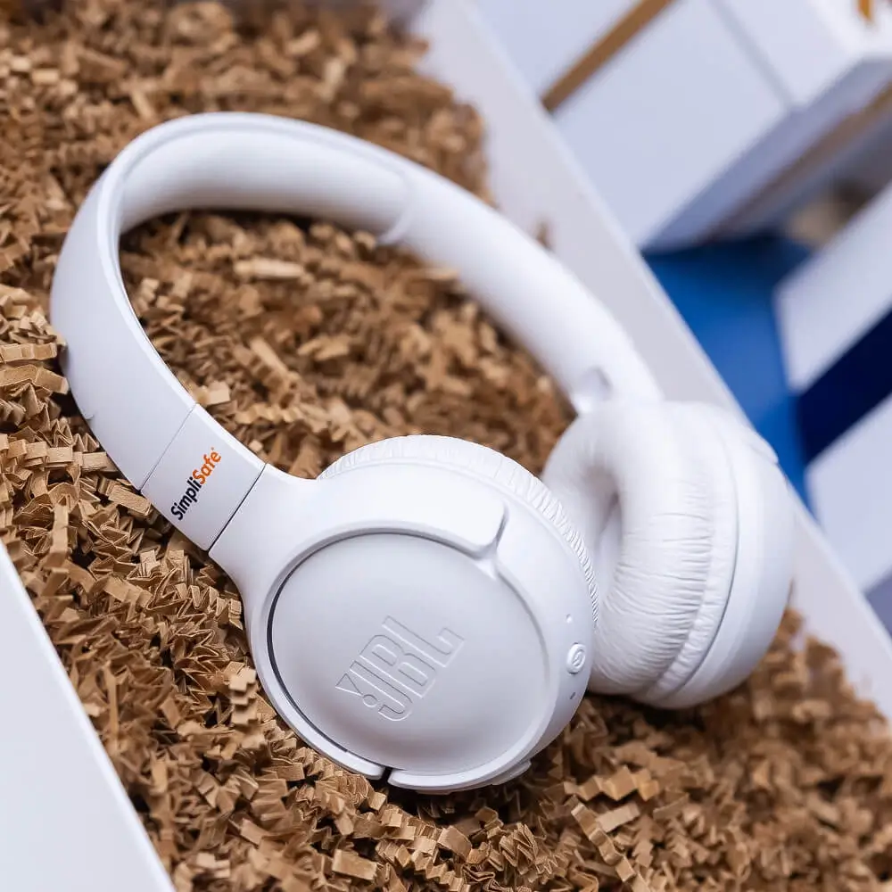 JBL Speakers. JBL Headphones. JBL Earbuds. Corporate Gift Ideas. Custom Speakers. JBL Speakers. JBL Headphones. JBL Earbuds. Corporate Gift Ideas. Custom Speakers.