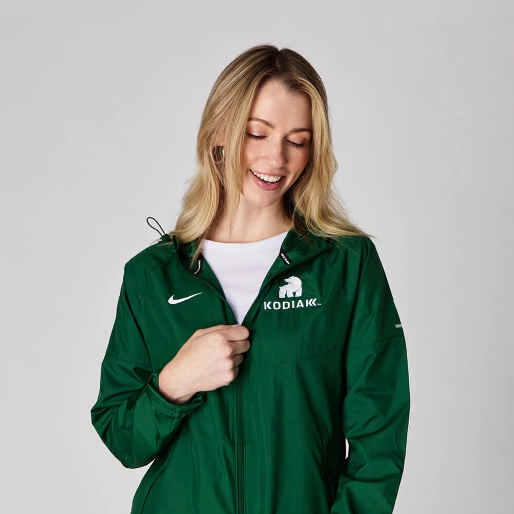 Find premium Nike custom corporate gifts for clients at Corporate Gear. 