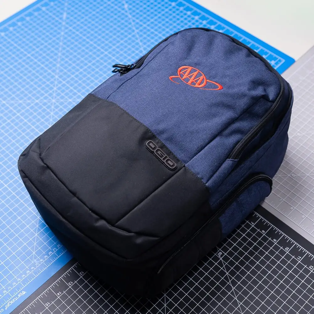 Custom OGIO. Custom polo shirts. Custom golf bags. OGIO clothing. OGIO custom golf bags.