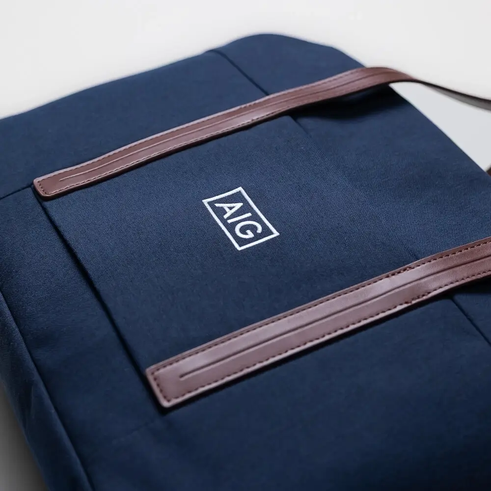The best corporate gift ideas for employee gifts are Samsonite custom golf bags & backpacks. The best corporate gift ideas for employee gifts are Samsonite custom golf bags & backpacks.