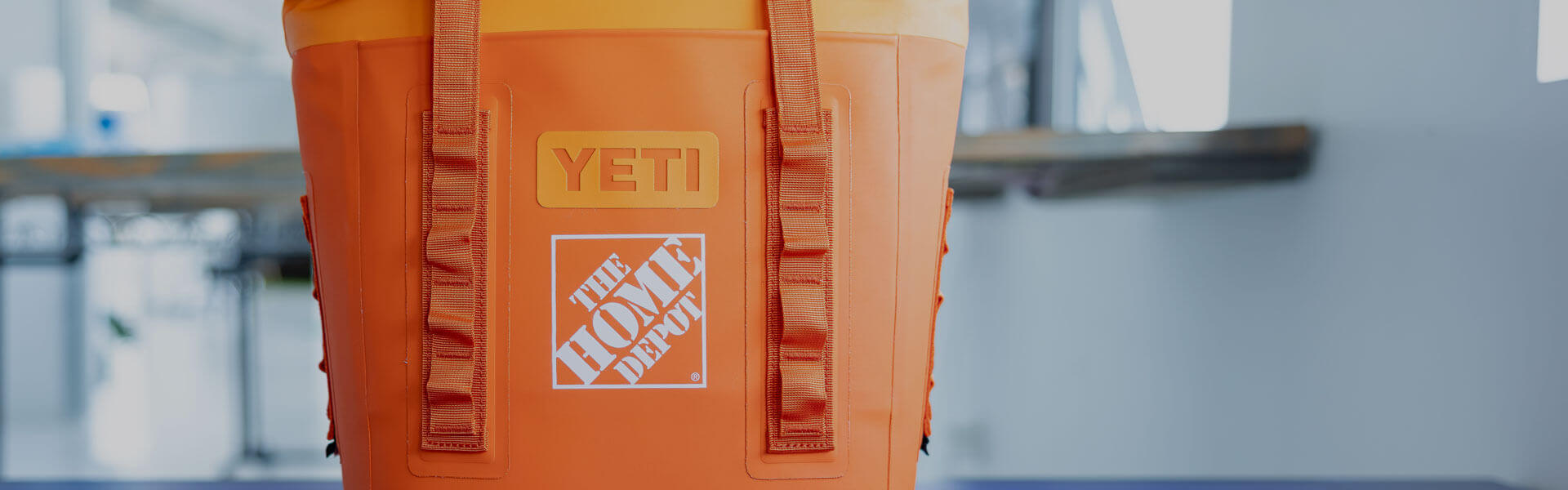 Give the best corporate gifts with custom coolers.