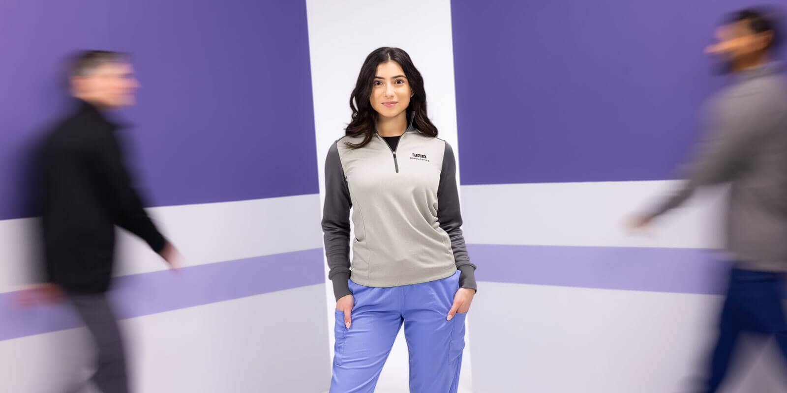 Explore Nike scrubs for busy doctors and nurses on the go. Find sporty, professional healthcare jackets and uniforms personalized with your name and logo.